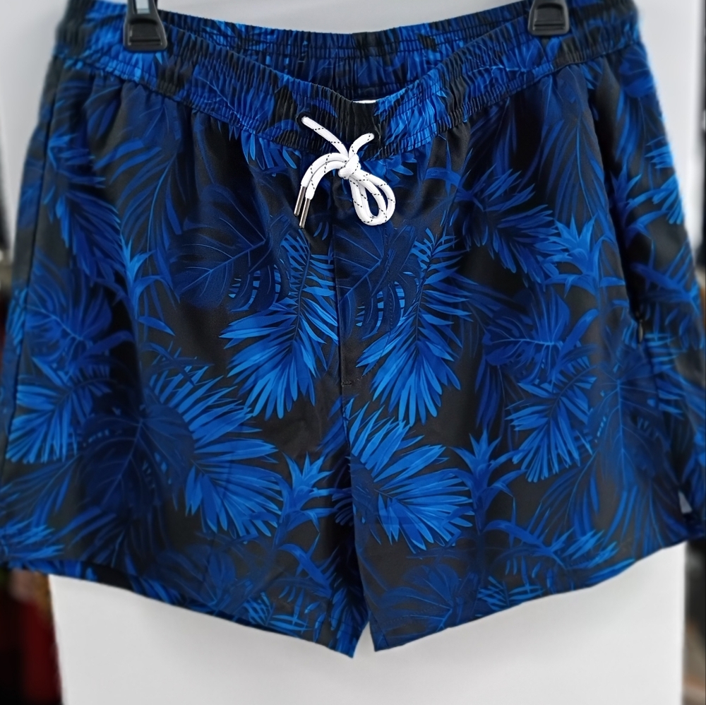 Tropical Hybrid Shorts in Blue and Black